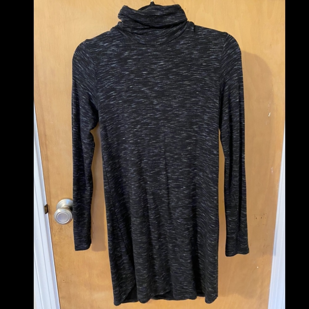 Abercrombie & Fitch turtleneck dress